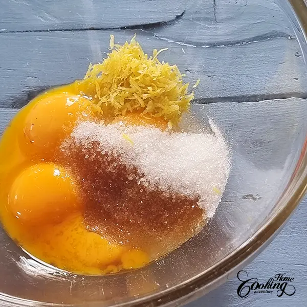 yolk mixture for yogurt cake