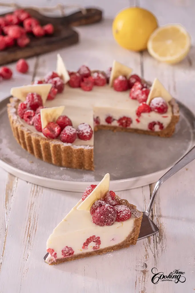 no-bakw white chocolate raspberry pie - beautiful slice
