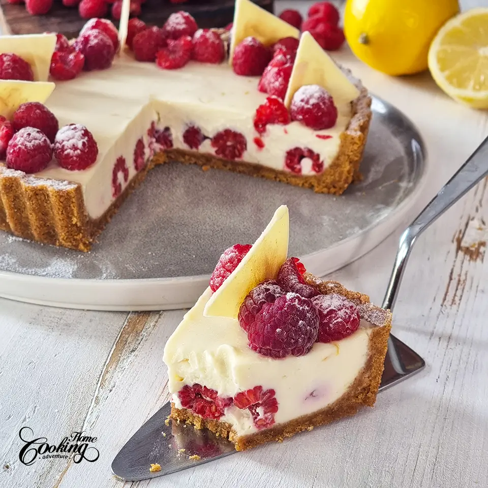 no-bake white chocolate raspberry pie - slice close-up