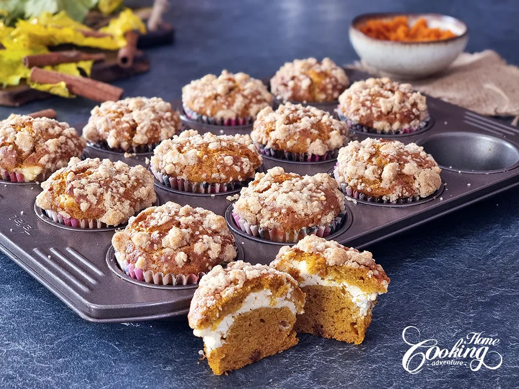 Pumpkin Cream Cheese Muffins