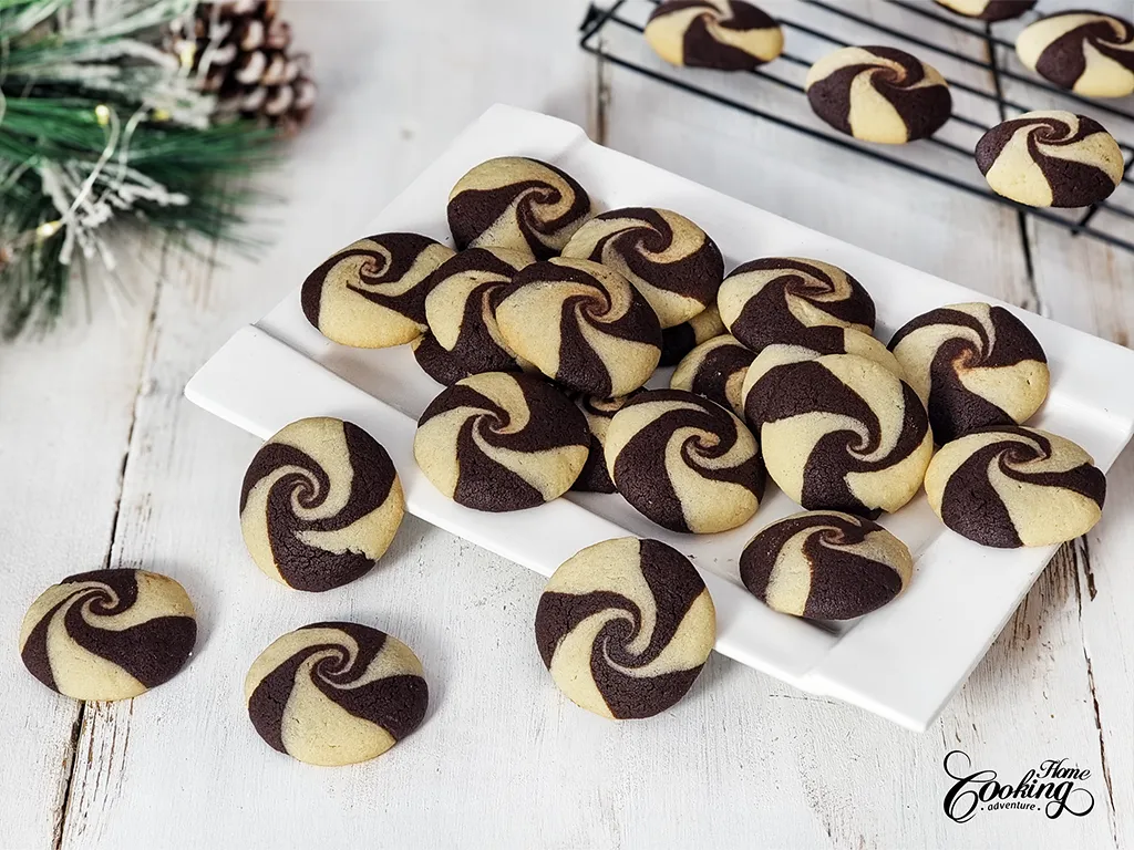 Christmas Butter Swirl Cookies