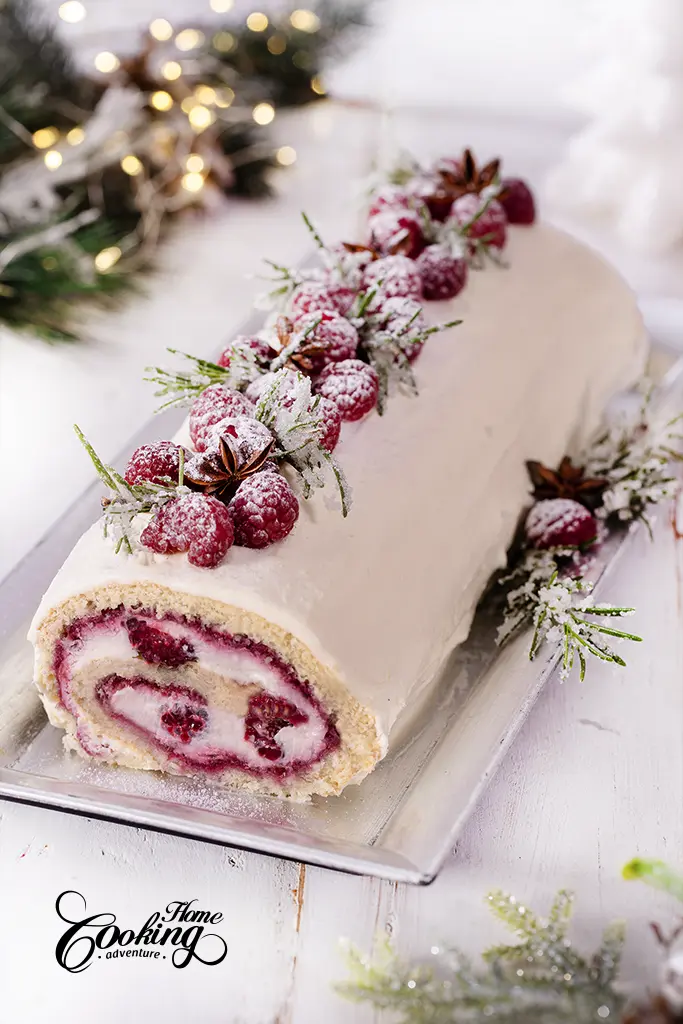 Christmas Raspberry Cake Roll 