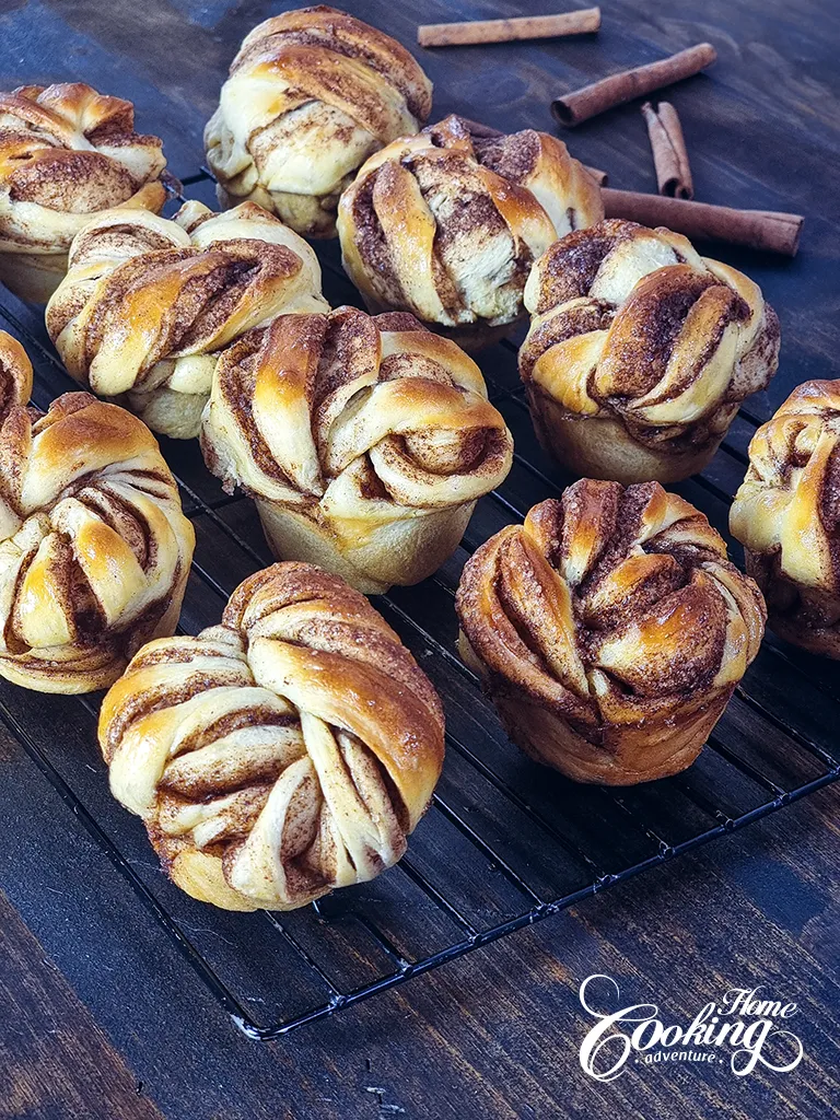 Twisted Cinnamon Rolls