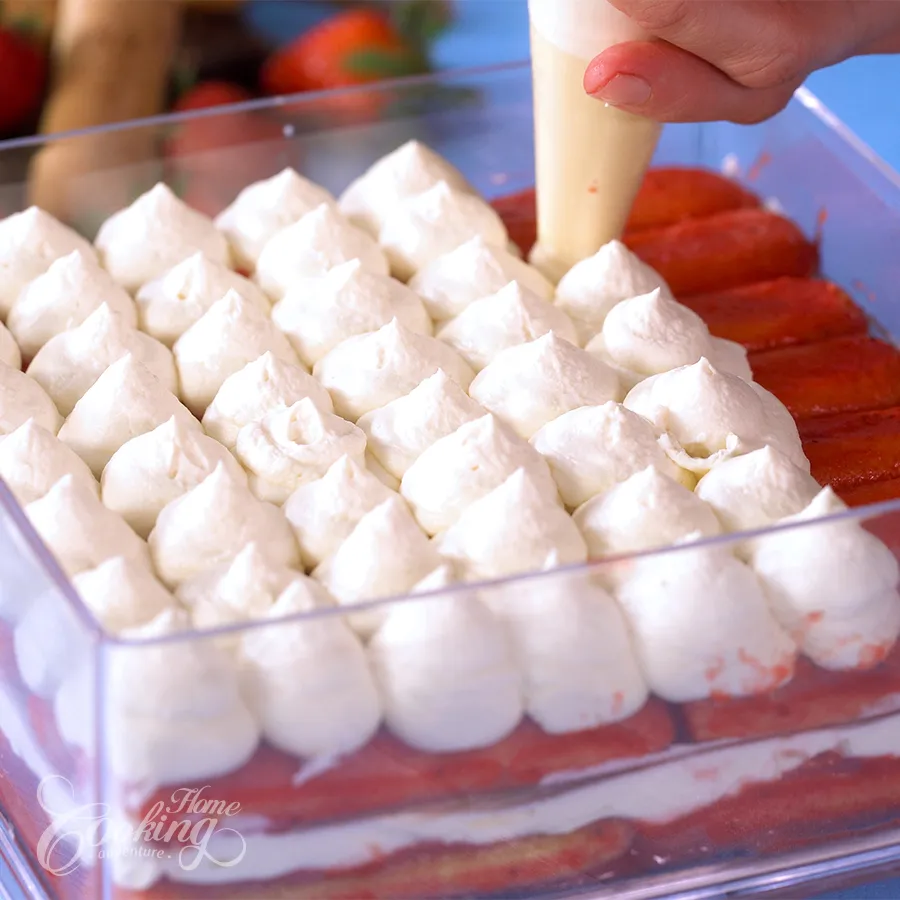 Strawberry Tiramisu - step25