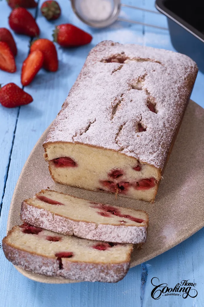 Strawberry Pound Cake - secion