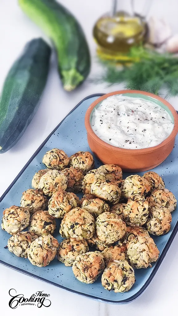 Kolokithokeftedes - Bolas de Calabacín y Feta
