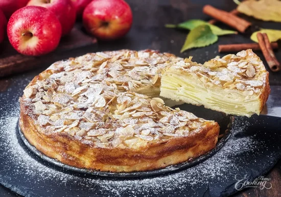 Apple Invisible Cake