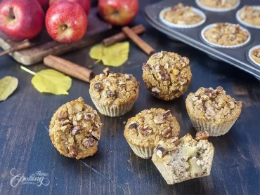 Apple Oatmeal Cups