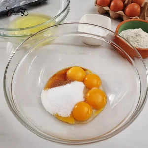 Vanilla Cranberry Vertical Cake - step2