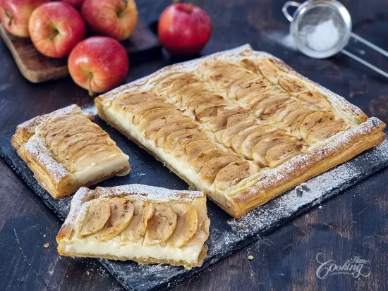 Puff Pastry Apple Tart with Vanilla Pastry Cream - main2