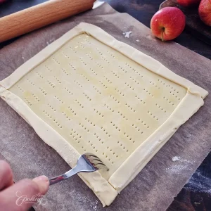 Puff Pastry Apple Tart with Vanilla Pastry Cream - step19