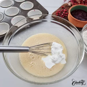 cranberry crumble muffins - step5