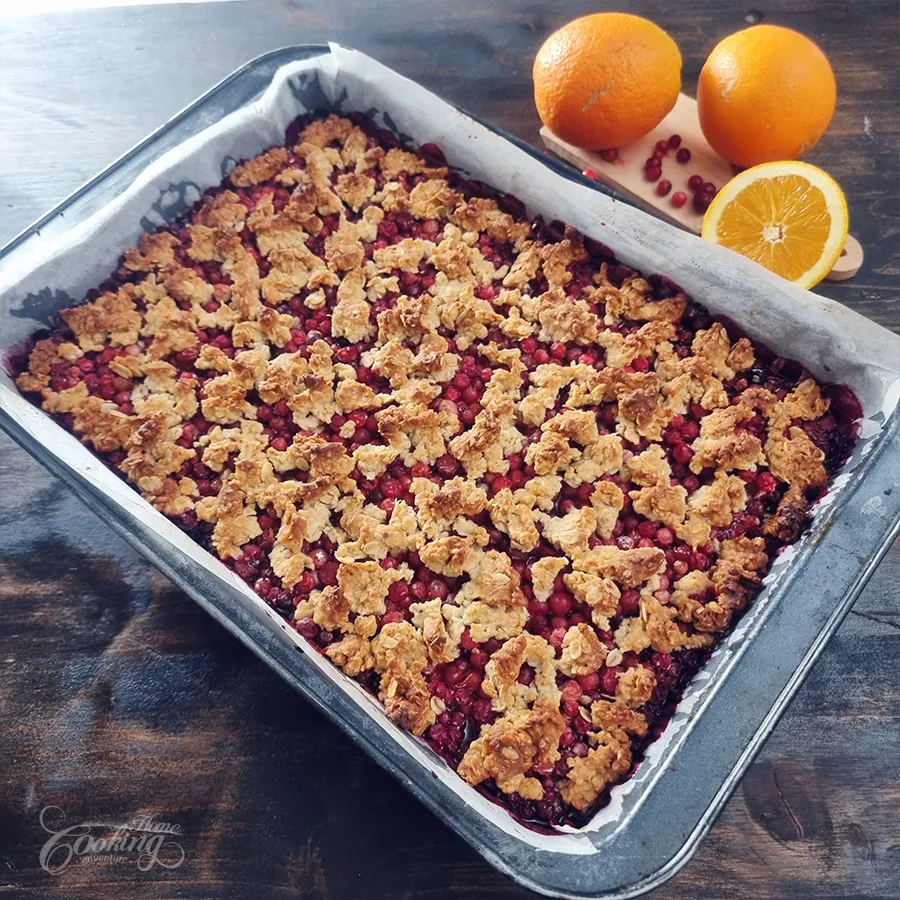 cranberry crumble bars - step15