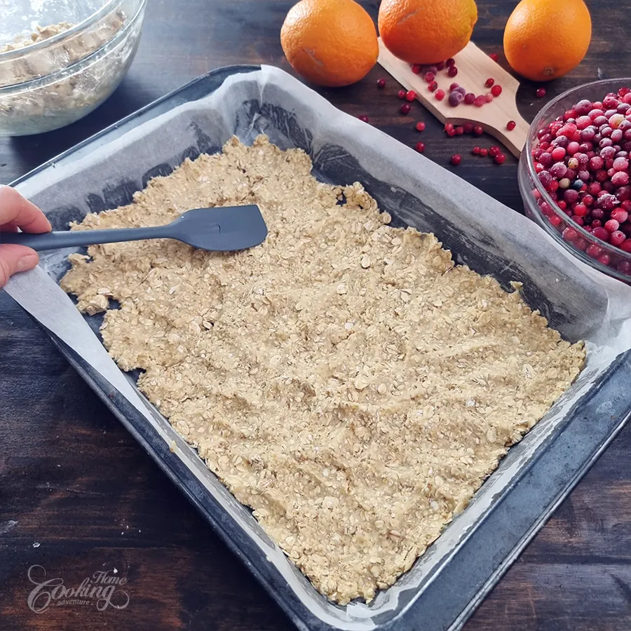 cranberry crumble bars - step6