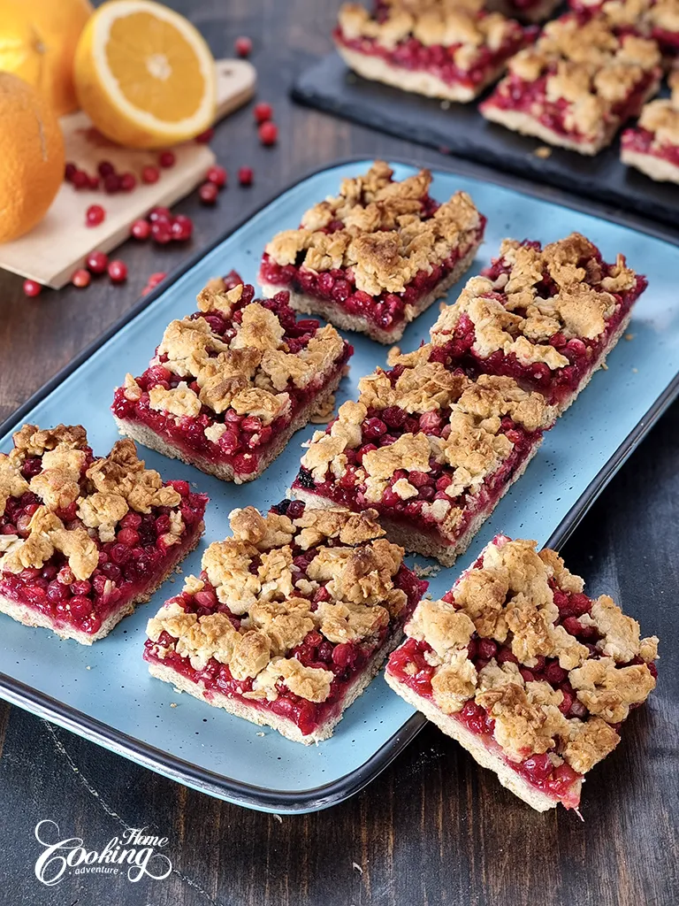 cranberry crumble bars - refined sugar-free