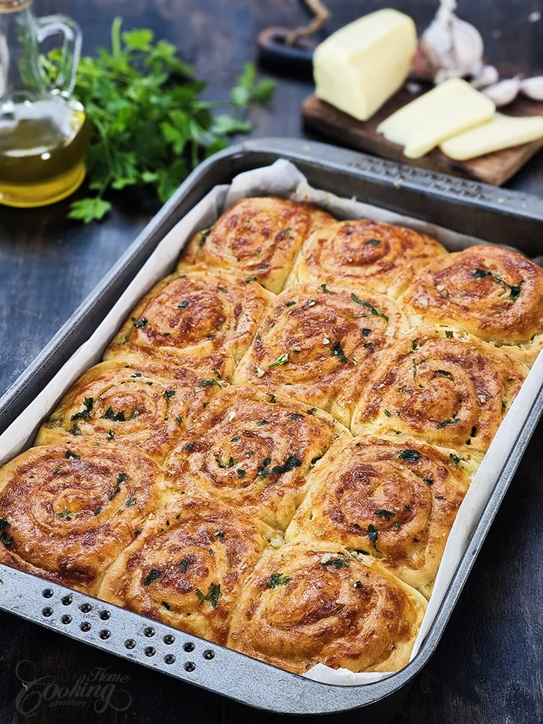 Garlic Cheese Rolls