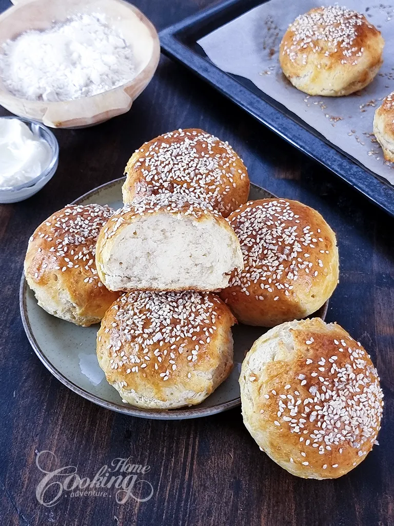 Greek Yogurt Buns -