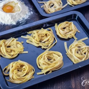 homemade pasta - main1
