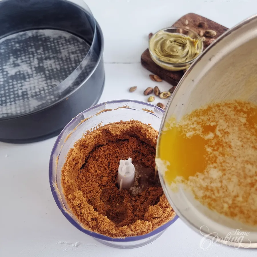 No-Bake Pistachio Cheesecake - step4
