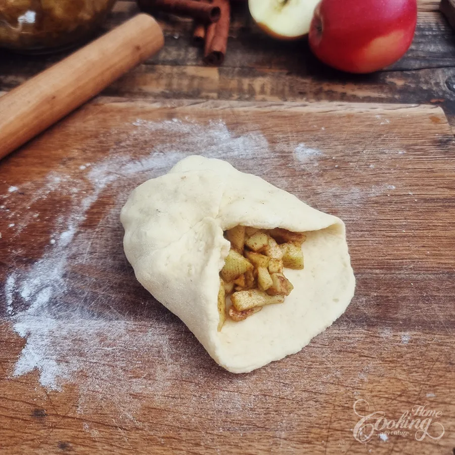 Apple Buns with Greek Yogurt - No-Yeast - step17