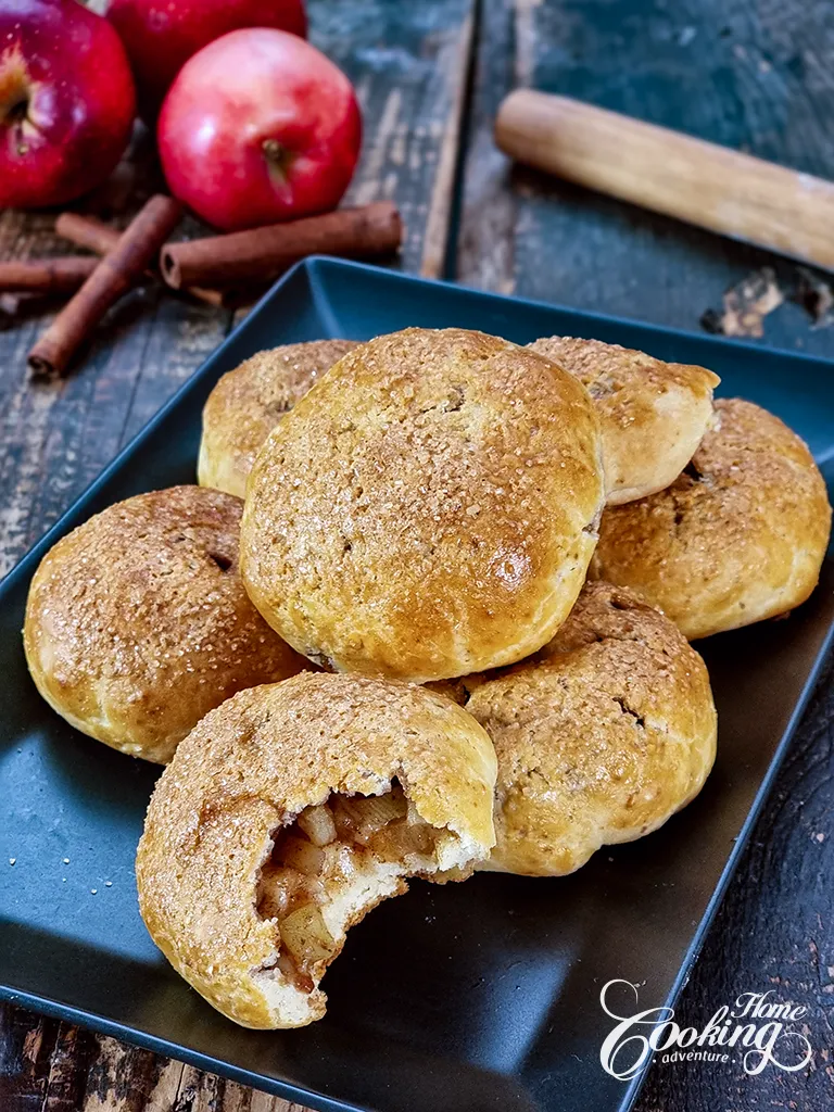 Apple Buns with Greek Yogurt - No-Yeast 