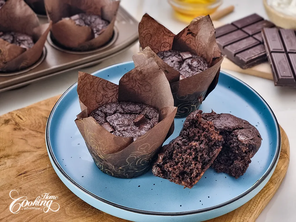 Chocolate Cottage Cheese Muffins – Easy, No Refined Sugar and Protein Rich