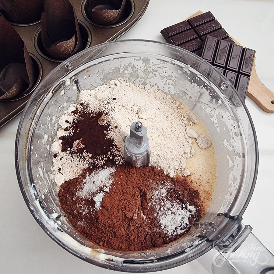 chocolate cottage cheese muffins - step4