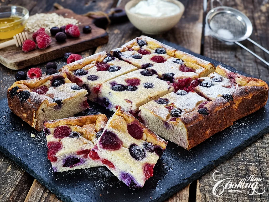 Berry Cottage Cheese Yogurt Bars