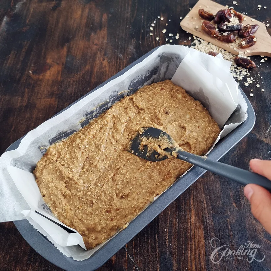 Date Banana Oatmeal Bread - step10