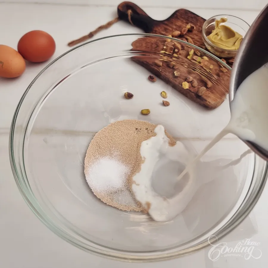 Pistachio Rolls - step1